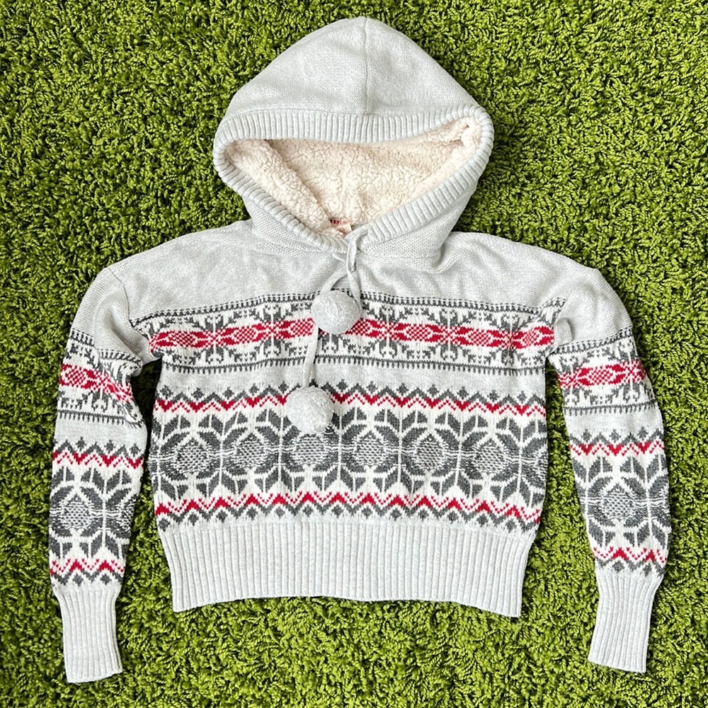 Winter crop sweater